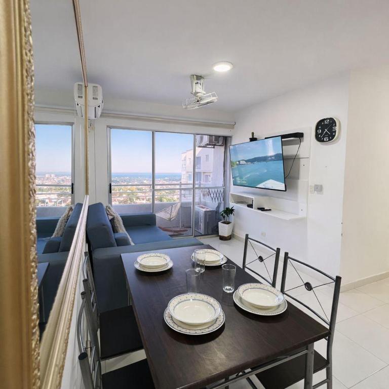 torre prime Cartagena apartasuite - Three-Bedroom Apartment - 19