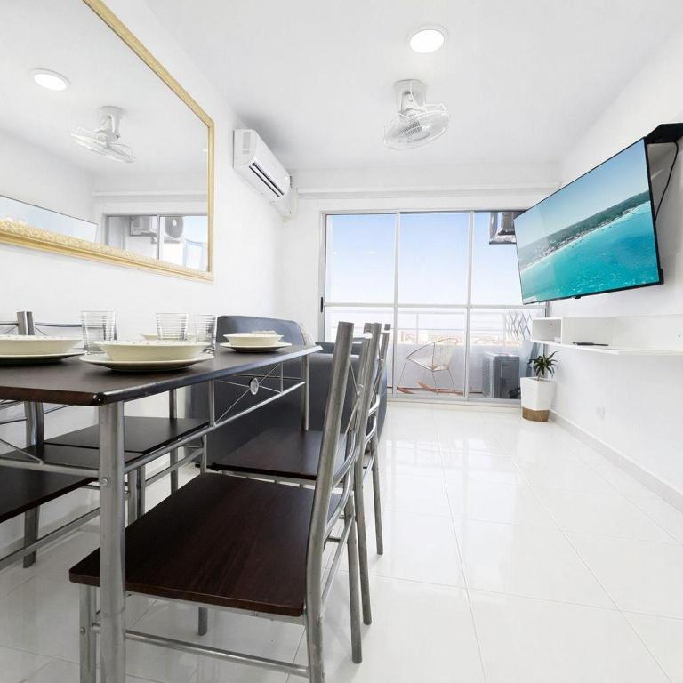 torre prime Cartagena apartasuite - Three-Bedroom Apartment - 31