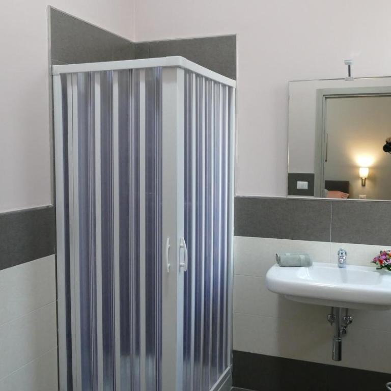 Cairoli Exclusive Rooms & Suite - Camera King - 6