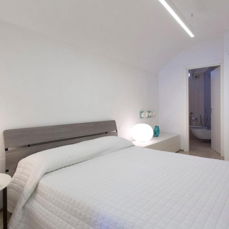 Tropea Vetera Luxury Home- Casa Forno 1638 - Double Room with Patio - 10