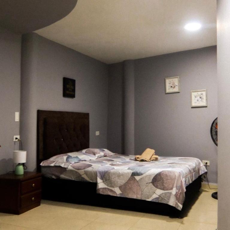 Acogedora Casa Cerca Del Graffitour Medellín - Three-Bedroom Apartment - 11