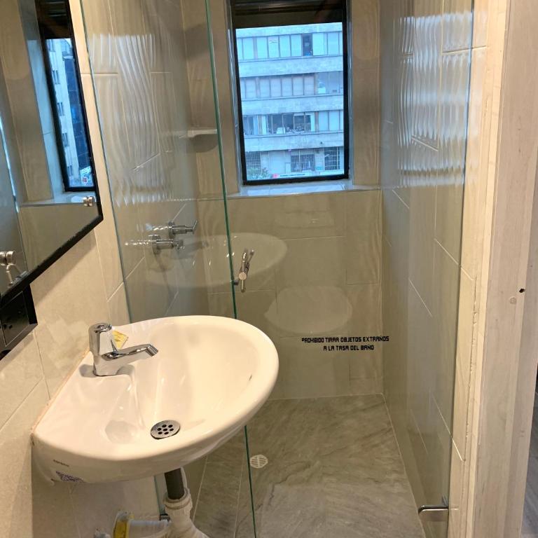 Hotel Urban Center Bogota - Superior Double Room - 12