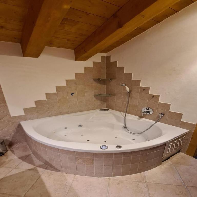 Apartment in central location with views - Appartement 3 Chambres - 24