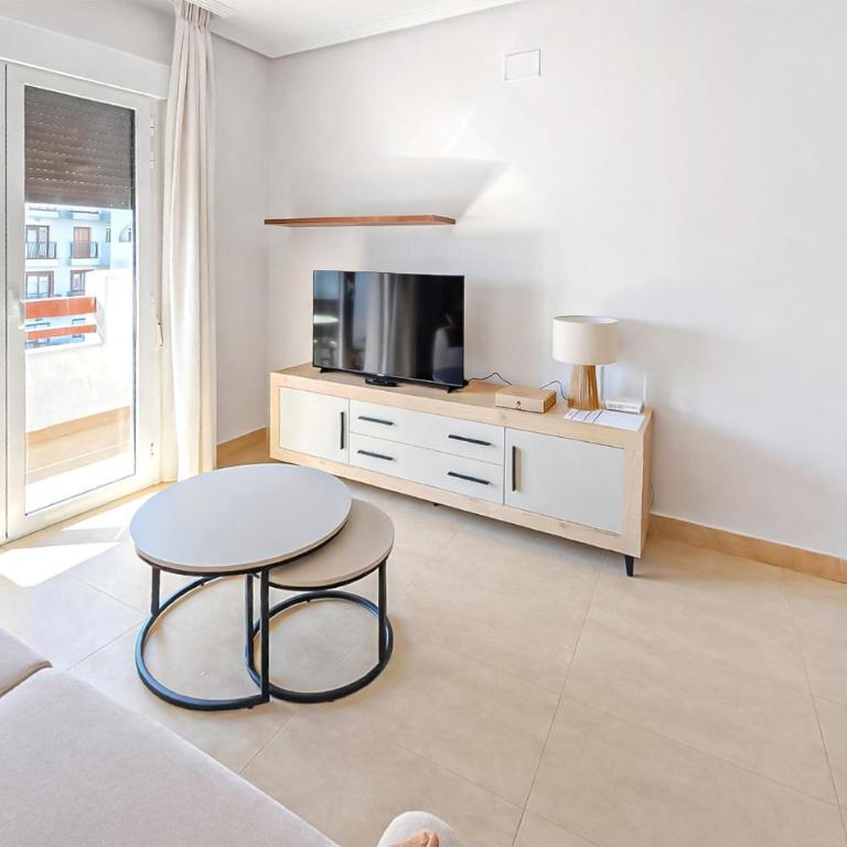 Cozy Apartment In Murcia - Apartamento de 2 dormitorios - 3