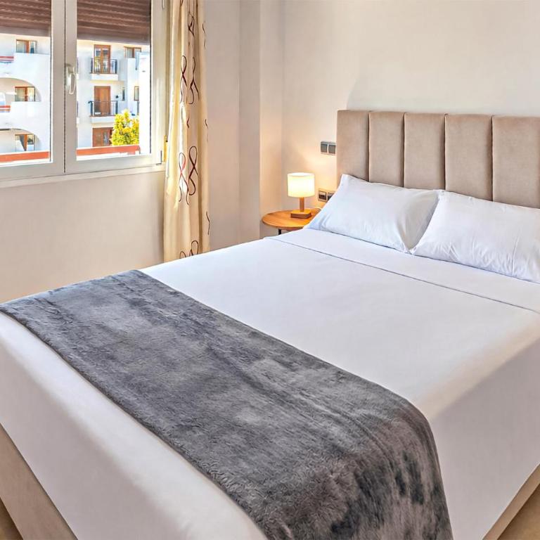 Cozy Apartment In Murcia - Apartamento de 2 dormitorios - 6