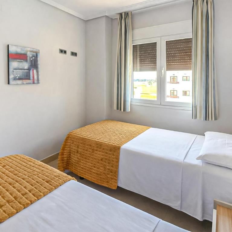 Cozy Apartment In Murcia - Apartamento de 2 dormitorios - 7