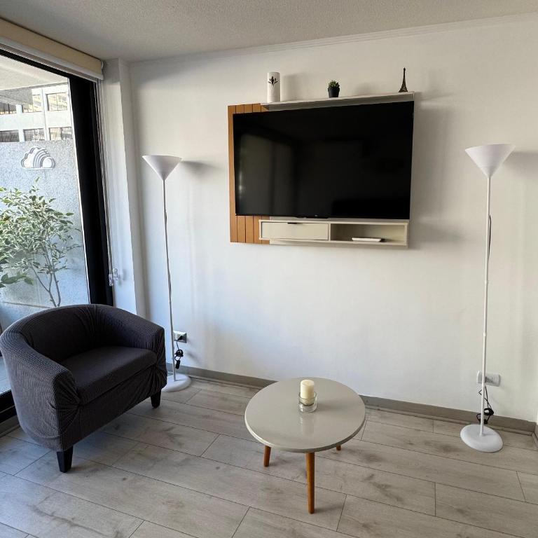 Departamento Suite moderno confortable y con ubicación privilegiada de la ciudad cercano a Palacio De La Moneda y los lugares turisticos de Santiago CON AIRE ACONDICIONADO - One-Bedroom Apartment - 28