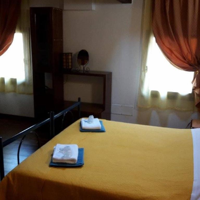 B&B Vaca Mora - Camera Matrimoniale con Bagno Privato - 1