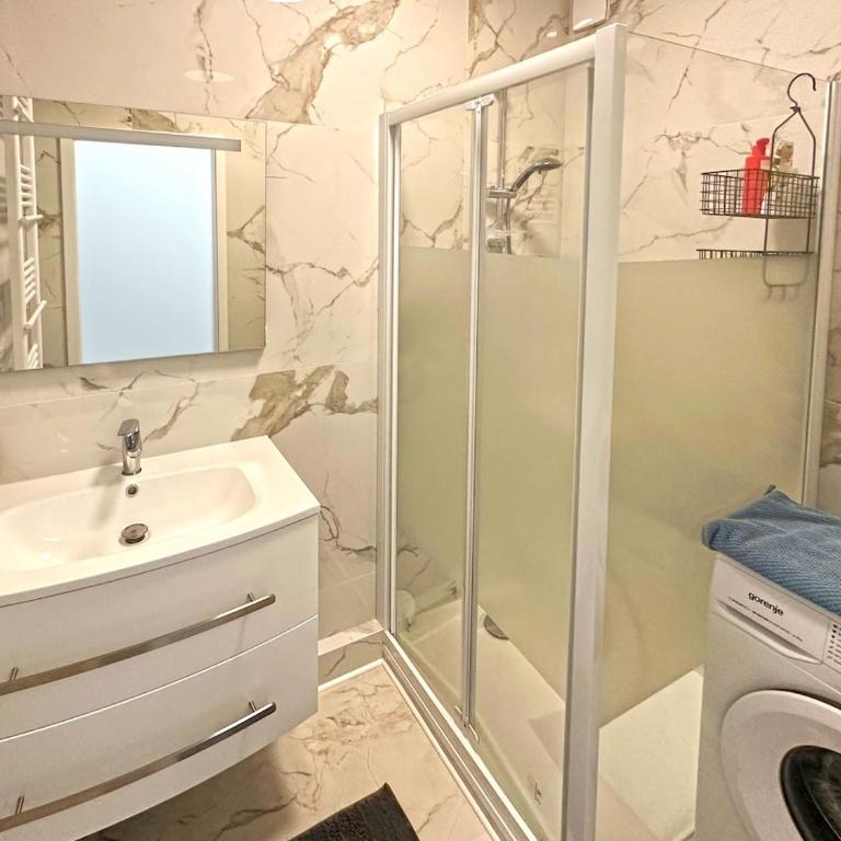 Magnifique appartement Bas Fabron, 5 min de la mer - Appartement 2 Chambres - 20