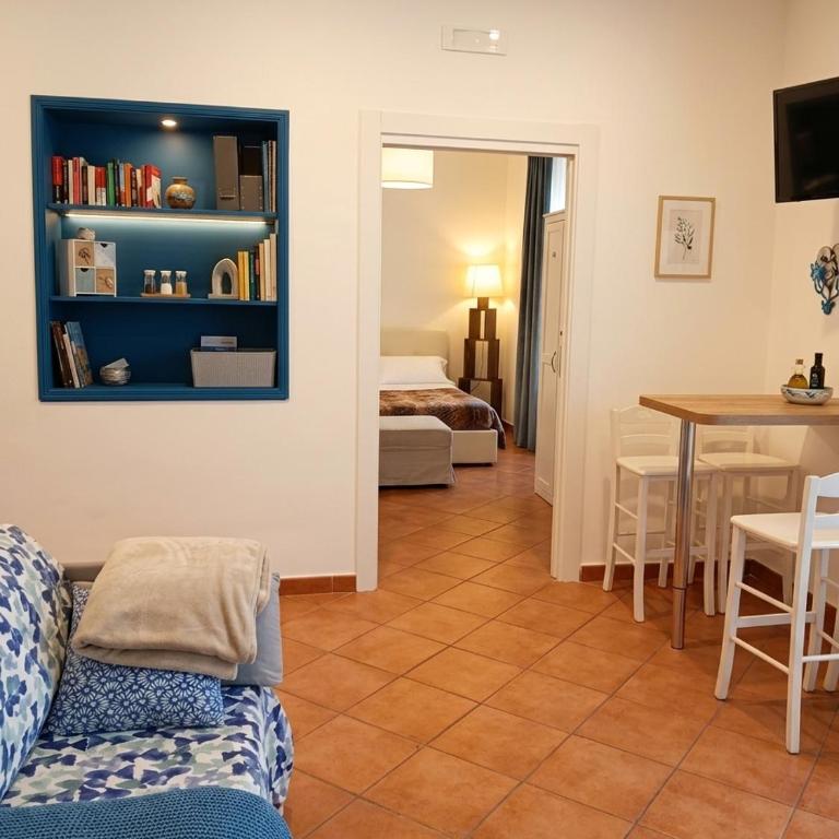 Il Posto Fisso Napoli Plebiscito Chiaia - One-Bedroom Apartment - 2