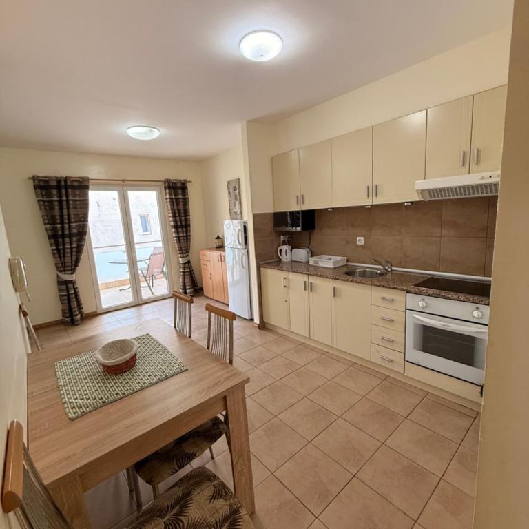 Adriatic Apartment Complex - Apartman sa Terasom - 1