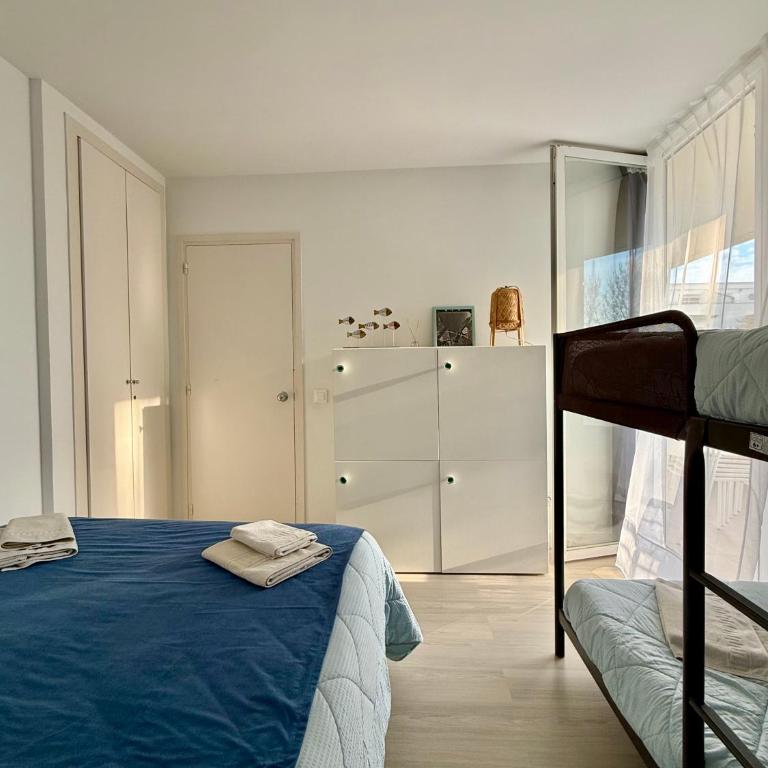 Cozy apartment in L’Estartit - Apartment mit 1 Schlafzimmer - 2
