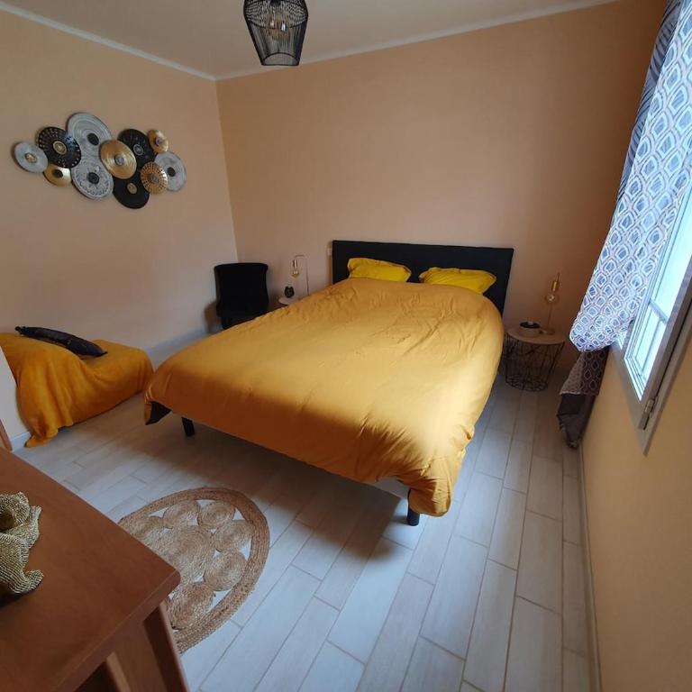 Maison de ville au calme, de plain pied, 2 chambres - Maison 2 Chambres - 3