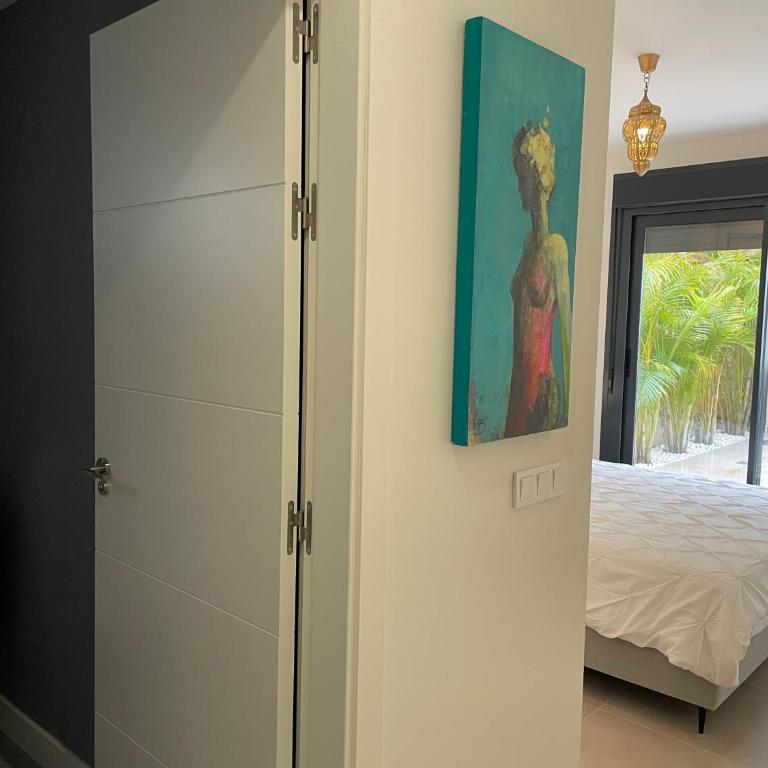 Private Garden Retreat with Pool, Walk to Beach - Casa Unifamiliar de 2 dormitorios - 35