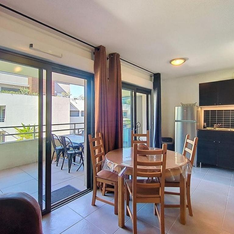 T2 élégant avec clim & piscine Port Fréjus Plage - Apartment mit 1 Schlafzimmer - 21