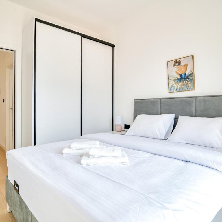Boka Gardens Sea View Apartment by MN Property - One-Bedroom Apartment - 10