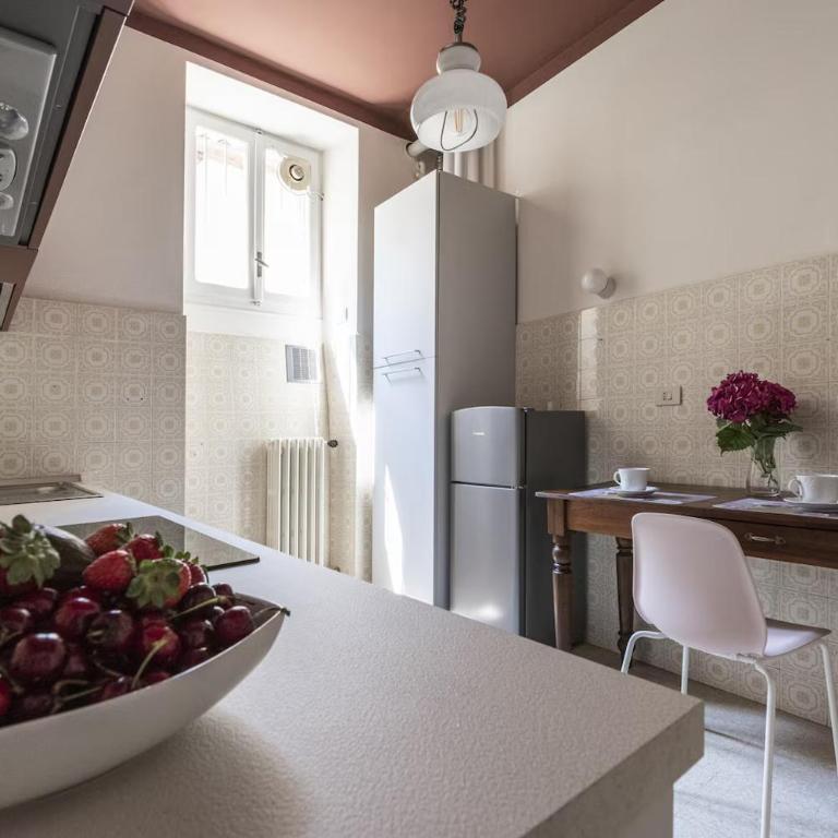 2 bedrooms 70 meters from lake and cathedral - Appartamento con 2 Camere da Letto, Balcone e Terrazza - 16
