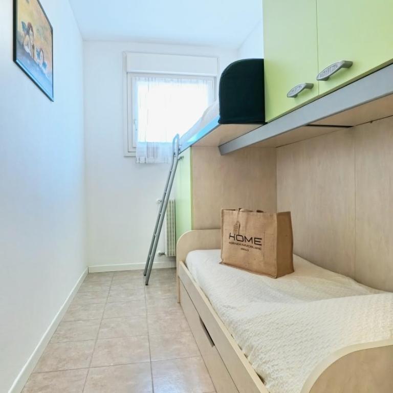 Costa Azzurra - Home Immobiliare - Appartamento con 2 Camere da Letto - 22