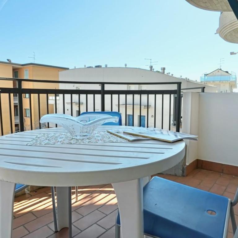 Costa Azzurra - Home Immobiliare - Appartamento con 2 Camere da Letto - 17