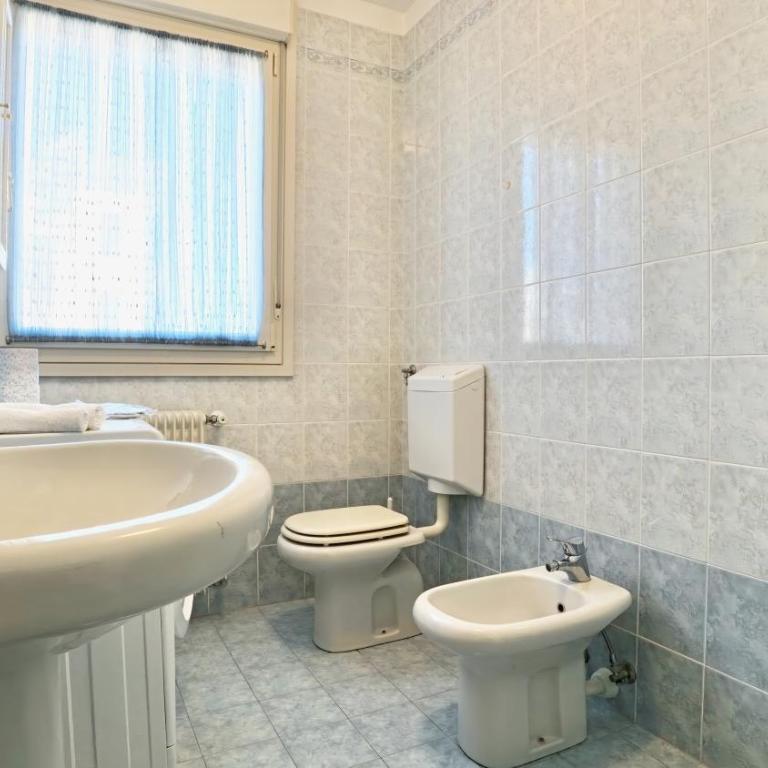 Costa Azzurra - Home Immobiliare - Appartamento con 2 Camere da Letto - 20