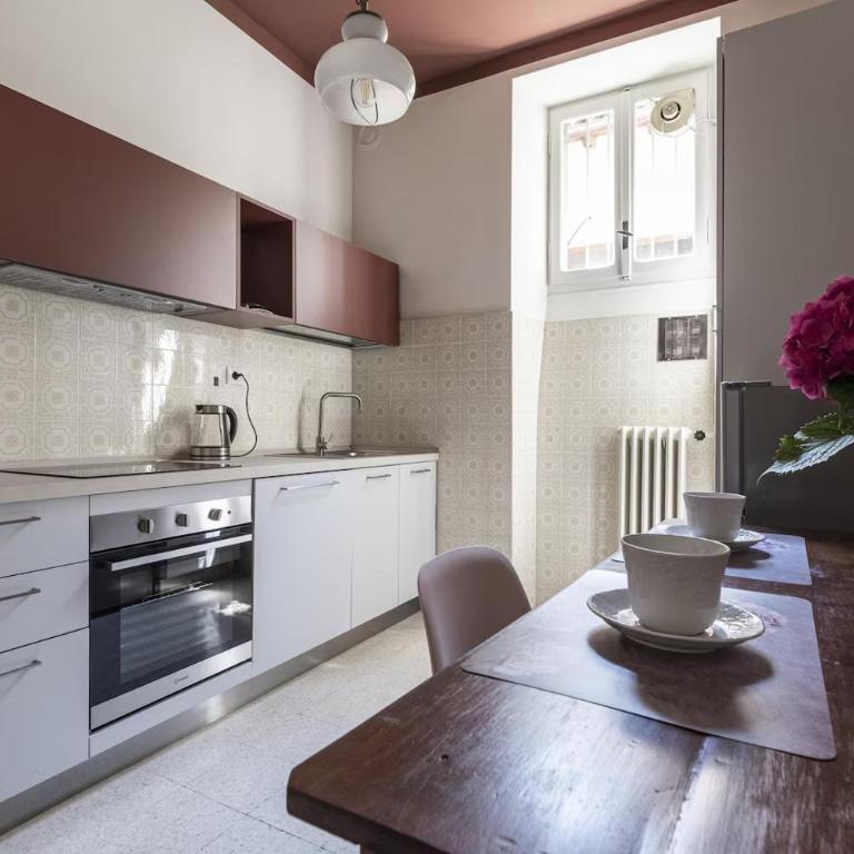 2 bedrooms 70 meters from lake and cathedral - Appartamento con 2 Camere da Letto, Balcone e Terrazza - 7