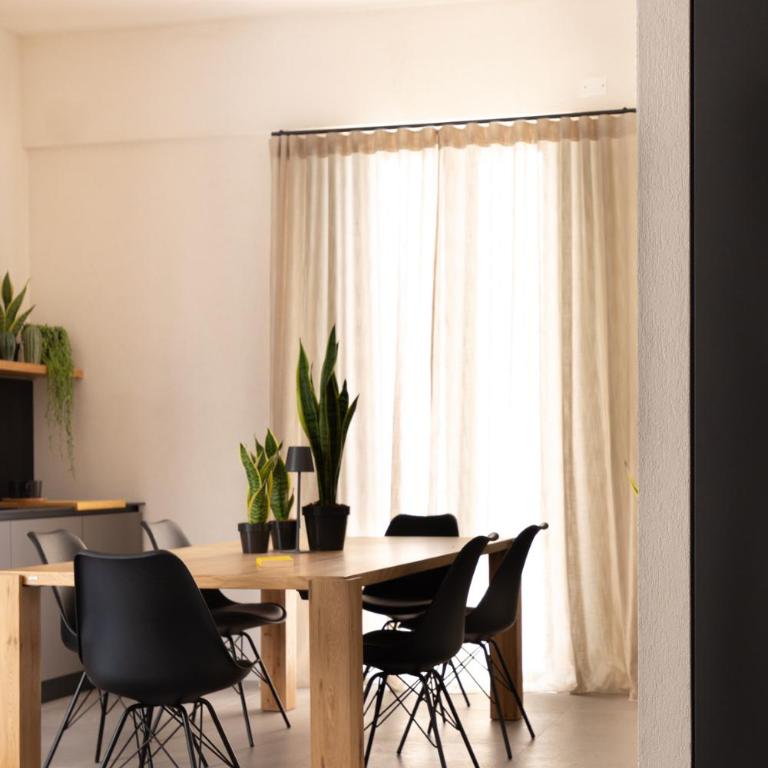 Palermo Holiday House - Suite & Rooms, Centro Politeama - Two-Bedroom Apartment with Balcony - 7