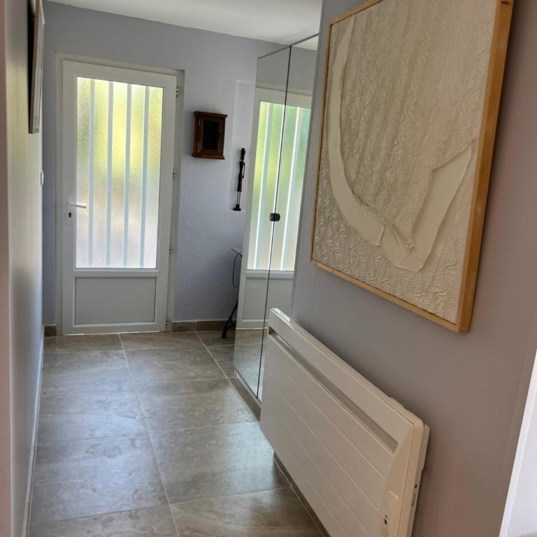 Ou Souleou appartement 3 étoiles dans villa Spa béton jardin vue mer et colline - Apartamento de 2 dormitorios con vistas - 3