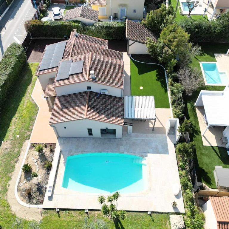 Villa avec piscine, jardin,4 chambres - Palmazur Vacances - Villa avec Piscine Privée - 50