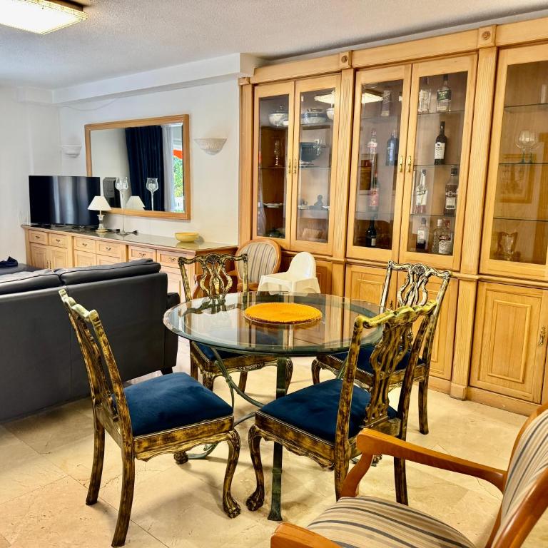 Parque Marbella - Apartamento con vistas a la piscina - 7