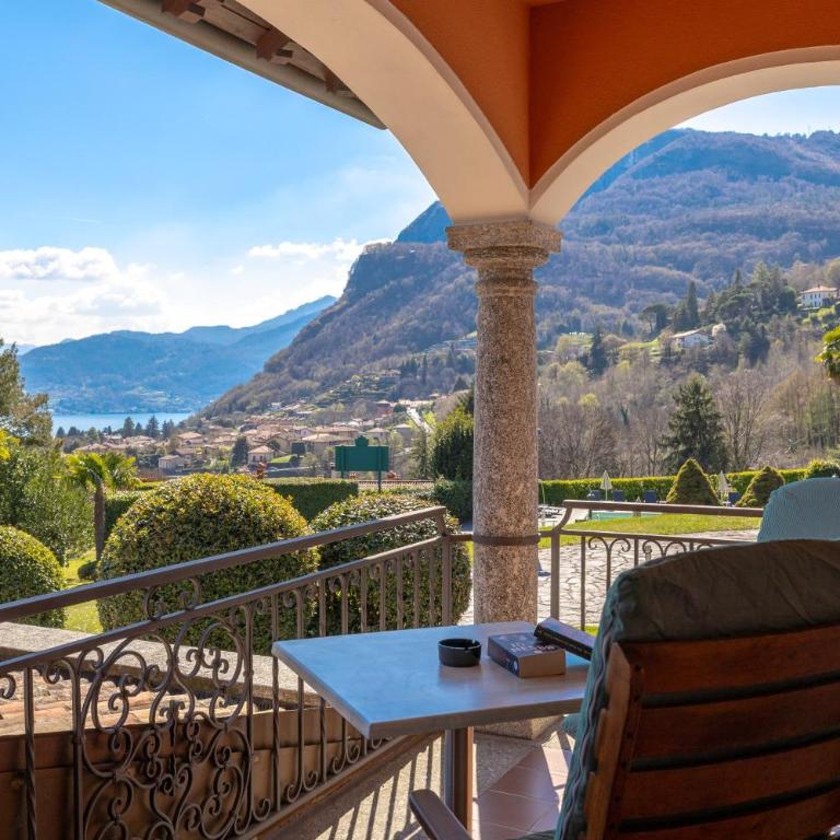 Hotel Royal - Camera Matrimoniale con Vista Lago - 7