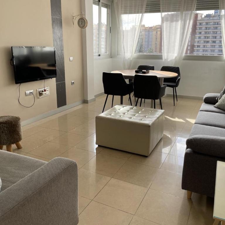 MÁLAGA Si eS CaSuaL, Malagueta Penthouse - Ático con solárium privado - 5