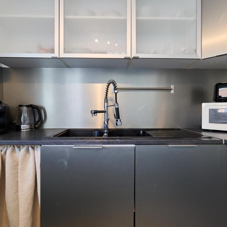 3 Pilliers Car Parking Near Downtown Quiet - Apartment mit 3 Schlafzimmern - 66