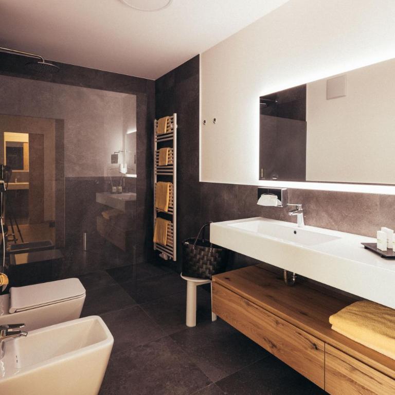 Genusshotel Goldene Rose - Junior Suite - 4