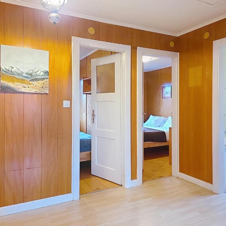 Chalet Bambi, spacieux, jardin, cheminée, kids & pets friendly - Apartment - 18