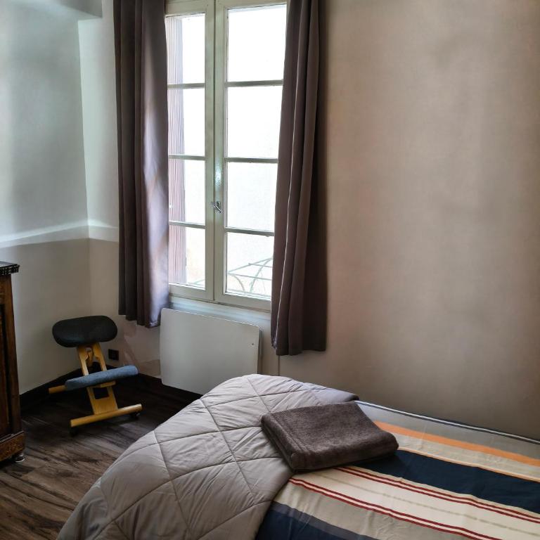 Gîte familial au cœur de Saint-Aignan séjour idéal 3 nuits à 5 min du Zoo de Beauval - Townhouse mit 3 Schlafzimmern - 37