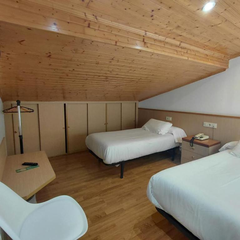 Hotel Hórreo by Bossh! Hotels - Twin Room - Attic - 2