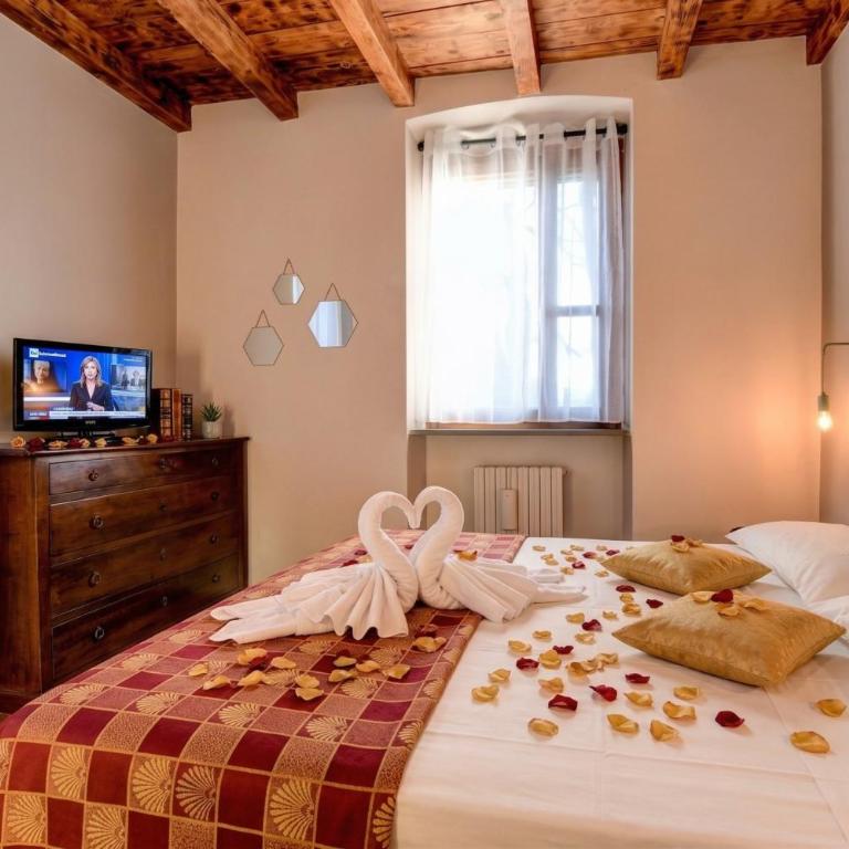 SWAROVSKI Family apartment with pool DesenzanoLoft Official Partner Homes & Villas by Marriott Bonvoy - Appartamento Deluxe - 9