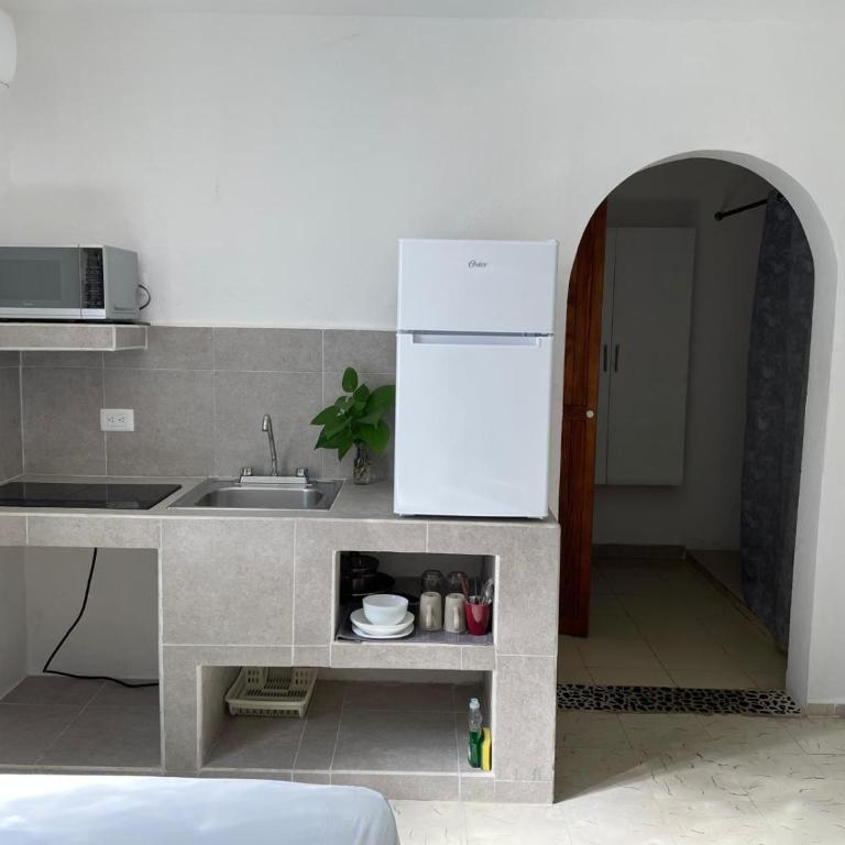 Caribo Cozumel - Habitación Familiar con baño privado - 15