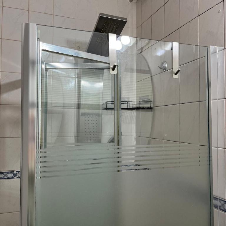 departamento completo ,1 piso por escalera zona refinería 1 dormitorio para 2 personas - Apartamento de 1 dormitorio - 4