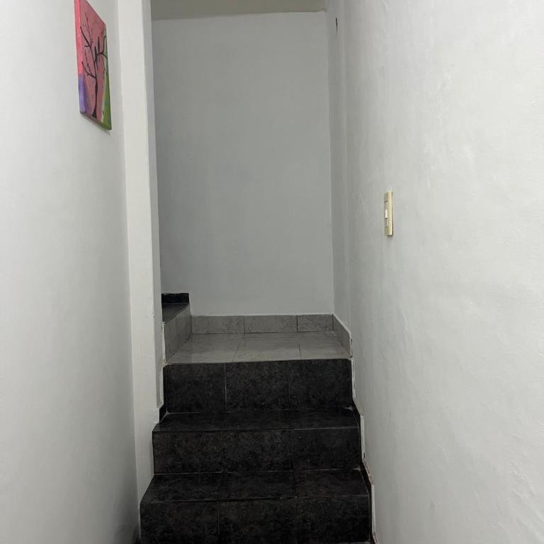 departamento completo ,1 piso por escalera zona refinería 1 dormitorio para 2 personas - Apartamento de 1 dormitorio - 21