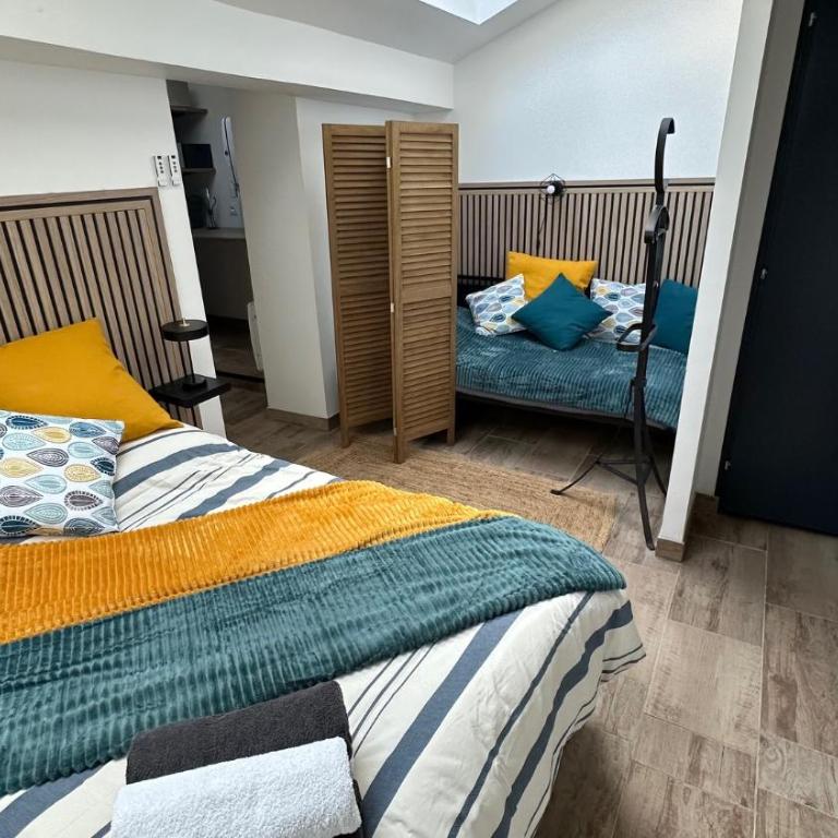 Family - Chambre Familiale avec Salle de Bains Privative - 1