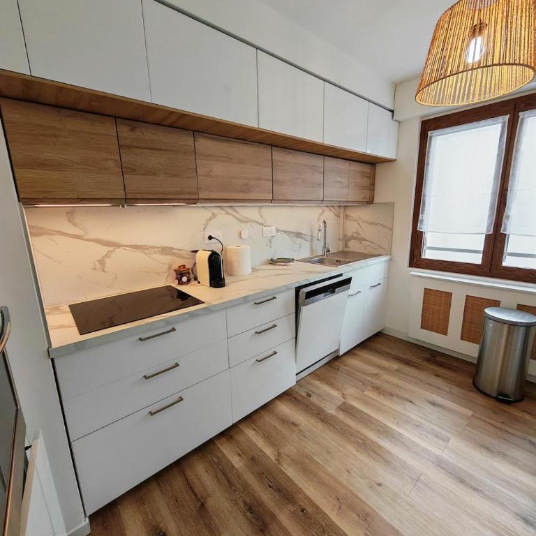 City family 5 min du centre et cure thermale avec garage - Appartamento con 2 Camere da Letto - 4