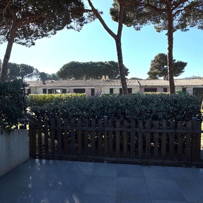 Villa mitoyenne climatisée avec piscine, 4 pers, parking - FR-1-607-210 - Appartamento - 21