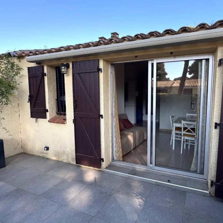 Villa mitoyenne climatisée avec piscine, 4 pers, parking - FR-1-607-210 - Appartamento - 22