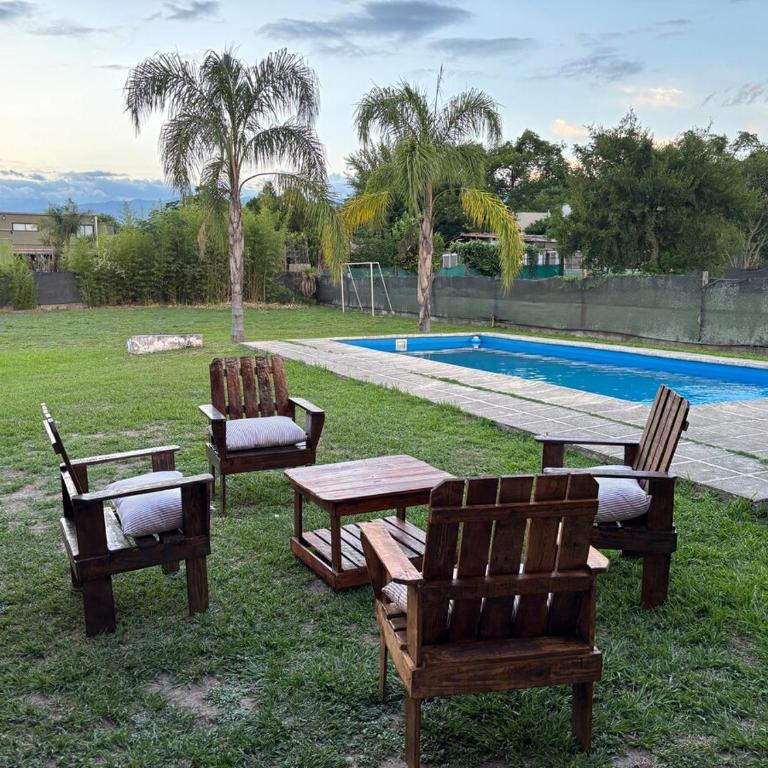 Casa con pileta cerca de Salta - Casa de 2 dormitorios - 9
