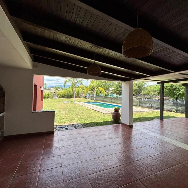 Casa con pileta cerca de Salta - Two-Bedroom House - 15