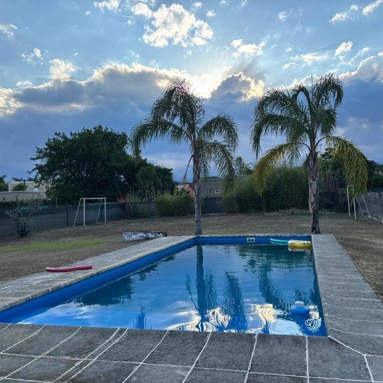 Casa con pileta cerca de Salta - Casa de 2 dormitorios - 20