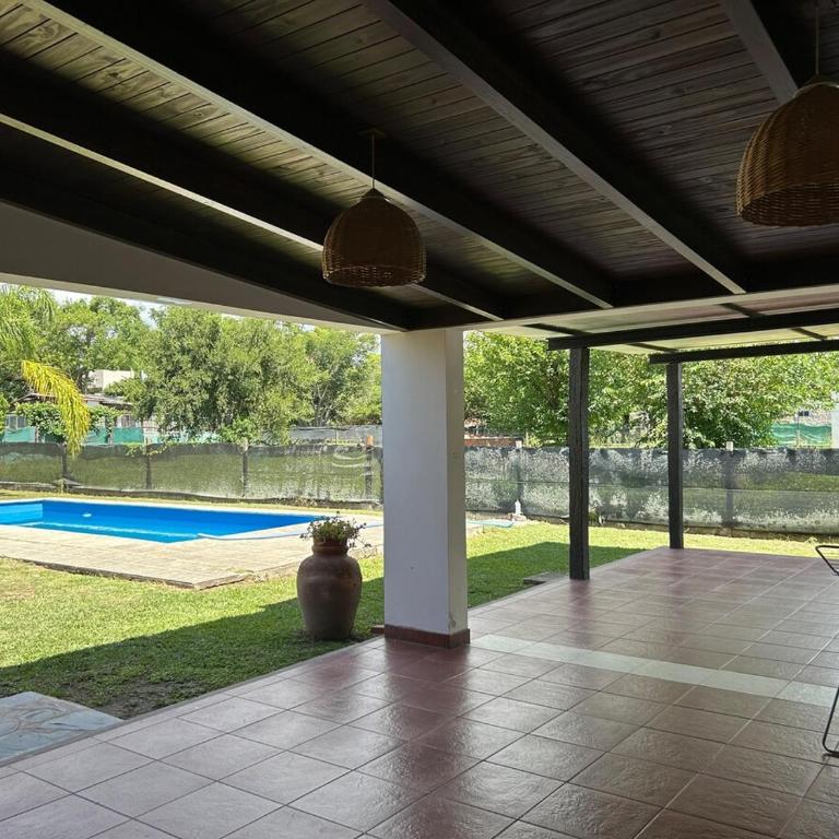 Casa con pileta cerca de Salta - Casa de 2 dormitorios - 22