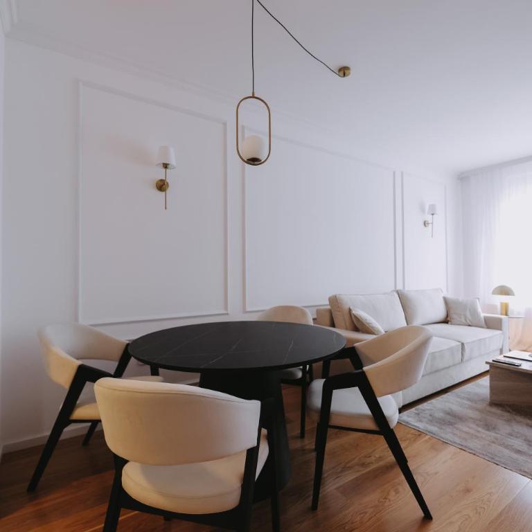 Park Residence - Luxury Apartment with Garage - One-Bedroom Apartment - 3