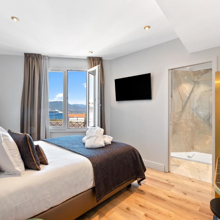 Hotel San Carlu Citadelle Ajaccio - Chambre - Vue sur Mer - 2
